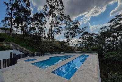 Apartamento de 1 alcoba en venta en El Poblado Las Palmas, Medellín, 50 m² · foto 14 de 20
