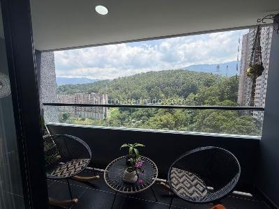 Apartamento de 1 alcoba en venta en El Poblado Las Palmas, Medellín, 50 m² · foto 4 de 20