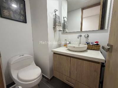 Apartamento de 1 alcoba en venta en El Poblado Las Palmas, Medellín, 50 m² · foto 5 de 20