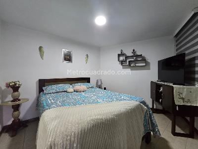 Apartamento en venta en Prados De Sabaneta, Sabaneta · foto 14 de 20