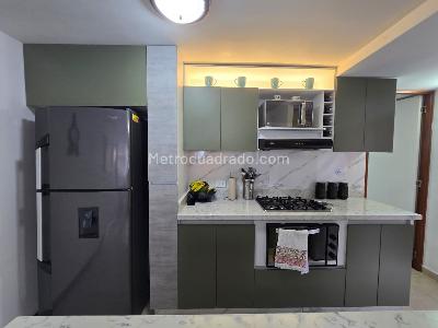 Apartamento en venta en Prados De Sabaneta, Sabaneta · foto 6 de 20