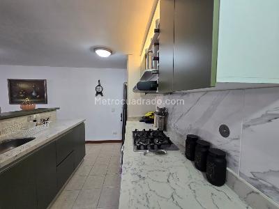 Apartamento en venta en Prados De Sabaneta, Sabaneta · foto 7 de 20