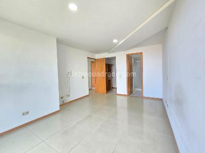 Apartamento de 3 alcobas en venta en Aves Maria, Sabaneta, 99 m² · foto 13 de 20