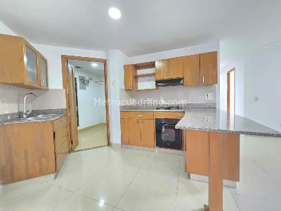 Apartamento de 3 alcobas en venta en Aves Maria, Sabaneta, 99 m² · foto 4 de 20