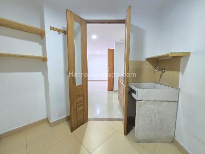 Apartamento de 3 alcobas en venta en Aves Maria, Sabaneta, 99 m² · foto 5 de 20
