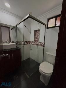 Casa de 5 alcobas en venta en El Salado, Envigado, 400 m² · foto 8 de 16