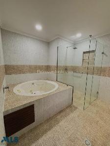 Casa de 5 alcobas en venta en El Salado, Envigado, 400 m² · foto 7 de 16
