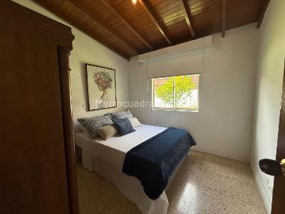 Casa de 4 alcobas en venta en Alto Del Escobero, Envigado, 977 m² · foto 15 de 16