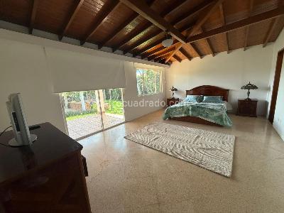 Casa de 4 alcobas en venta en Alto Del Escobero, Envigado, 977 m² · foto 7 de 16