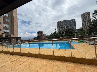 Apartamento de 3 alcobas en venta en El Campestre, Medellín, 70 m² · foto 2 de 14
