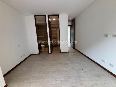Apartamento de 3 alcobas en venta en El Campestre, Medellín, 70 m² · foto 4 de 14