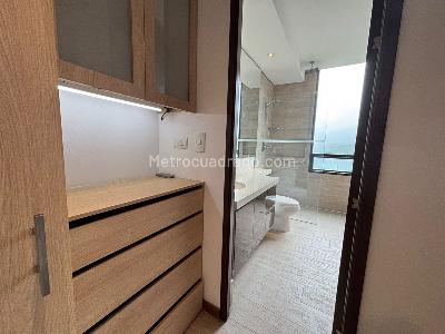 Apartamento de 3 alcobas en venta en El Campestre, Medellín, 70 m² · foto 8 de 14