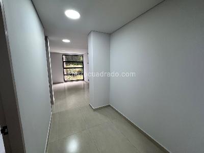Apartamento en venta en El Poblado El Tesoro, Medellín · foto 11 de 20