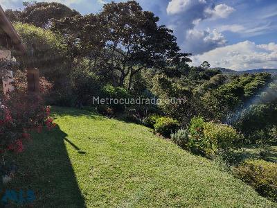 Casa de 5 alcobas en venta en Santa Elena, Medellín · foto 5 de 20
