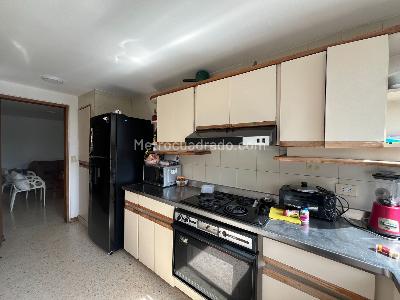 Apartamento de 3 alcobas en venta en Poblado La Frontera, Medellín, 110 m² · foto 5 de 13