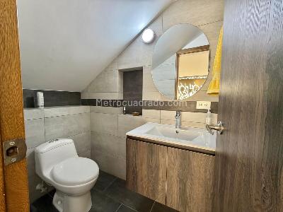 Casa de 3 alcobas en venta en San Antonio De Pereira, Rionegro, 110 m² · foto 3 de 20