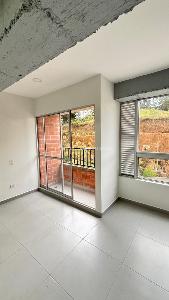 Apartamento de 2 alcobas en venta en Tranvia, Rionegro, 51 m² · foto 5 de 13
