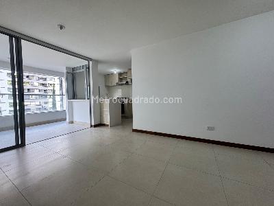Apartamento en venta en Loma De Las Brujas, Envigado · foto 4 de 16