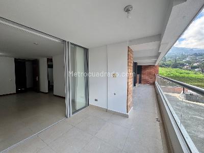 Apartamento en venta en Loma De Las Brujas, Envigado · foto 5 de 16