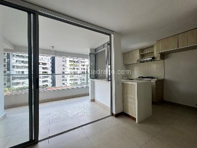 Apartamento en venta en Loma De Las Brujas, Envigado · foto 7 de 16
