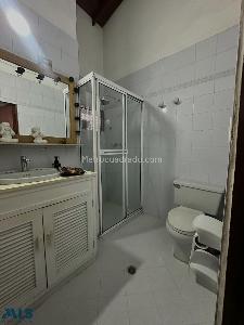Casa de 5 alcobas en venta en Conquistadores, Medellín, 250 m² · foto 20 de 20
