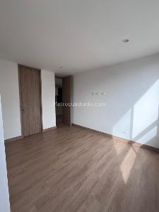 Apartamento de 1 alcoba en venta en San Nicolas, Rionegro, 58 m² · foto 8 de 15