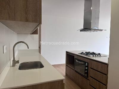 Apartamento de 1 alcoba en venta en San Nicolas, Rionegro, 58 m² · foto 3 de 15