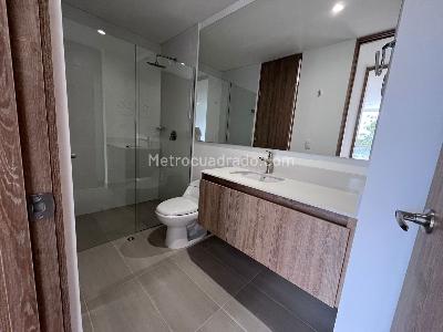 Apartamento de 1 alcoba en venta en San Nicolas, Rionegro, 58 m² · foto 6 de 15
