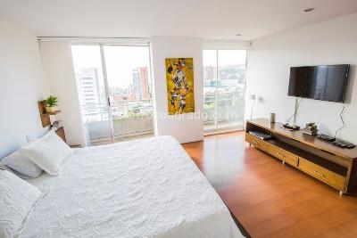 Apartamento en venta en El Tesoro, Medellín · foto 9 de 18
