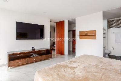 Apartamento en venta en El Tesoro, Medellín · foto 10 de 18