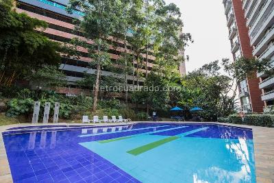 Apartamento en venta en El Tesoro, Medellín · foto 17 de 18