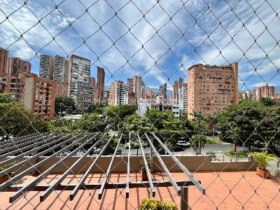Apartamento en venta en La Aguacatala, Medellín · foto 6 de 16