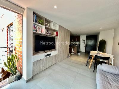 Apartamento en venta en La Aguacatala, Medellín · foto 4 de 16