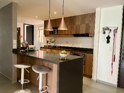 Apartamento en venta en La Aguacatala, Medellín · foto 7 de 16
