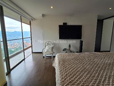 Apartamento de 2 alcobas en venta en El Poblado, Medellín, 189 m² · foto 8 de 20
