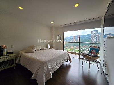 Apartamento de 2 alcobas en venta en El Poblado, Medellín, 189 m² · foto 9 de 20