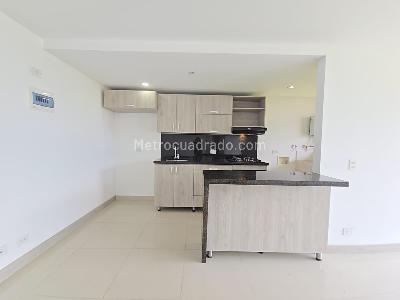 Apartamento de 3 alcobas en venta en Las Antillas, Envigado, 67 m² · foto 2 de 18