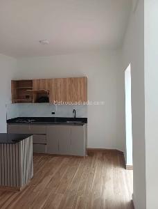 Apartamento de 5 alcobas en venta en Las Acacias, Medellín, 203 m² · foto 2 de 12