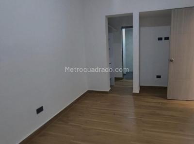 Apartamento de 5 alcobas en venta en Las Acacias, Medellín, 203 m² · foto 7 de 12