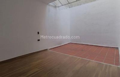 Apartamento de 5 alcobas en venta en Las Acacias, Medellín, 203 m² · foto 8 de 12