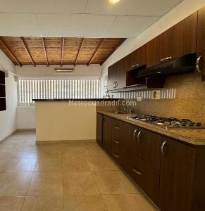 Apartamento en venta en Las Acacias, Medellín · foto 7 de 12