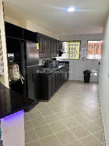 Apartamento de 3 alcobas en venta en Lalinde, Medellín, 158 m² · foto 5 de 20