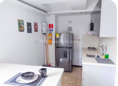 Apartaestudio en venta en La Frontera, Medellín, 30 m² · foto 7 de 14