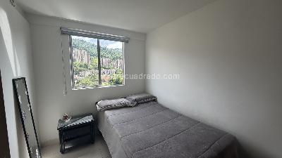 Apartamento en venta en Belen Rodeo Alto, Medellín · foto 8 de 14