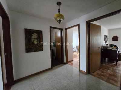 Apartamento en venta en Centro, Medellín · foto 4 de 19