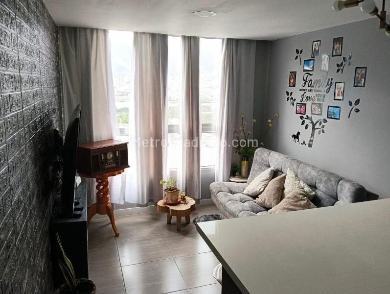 Piso – Bello - Vista 2