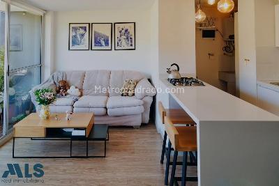 Apartamento de 2 alcobas en venta en Unidad Vista Del Valle, Sabaneta, 56 m² · foto 1 de 10