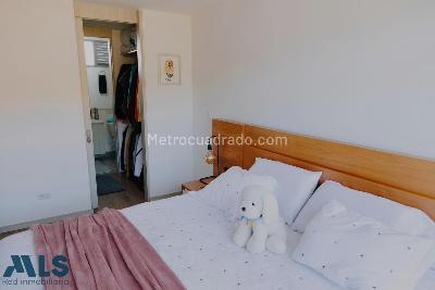 Apartamento de 2 alcobas en venta en Unidad Vista Del Valle, Sabaneta, 56 m² · foto 8 de 10