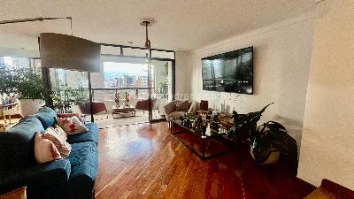 Apartamento de 3 alcobas en venta en El Poblado Las Santas, Medellín, 185 m² · foto 4 de 20