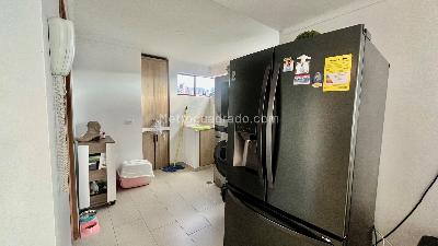 Apartamento de 3 alcobas en venta en El Poblado Las Santas, Medellín, 185 m² · foto 20 de 20